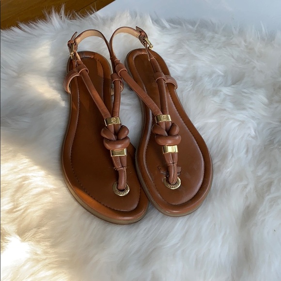 MK brown leather with Gold hardware size 5-5.5 - Picture 1 of 4